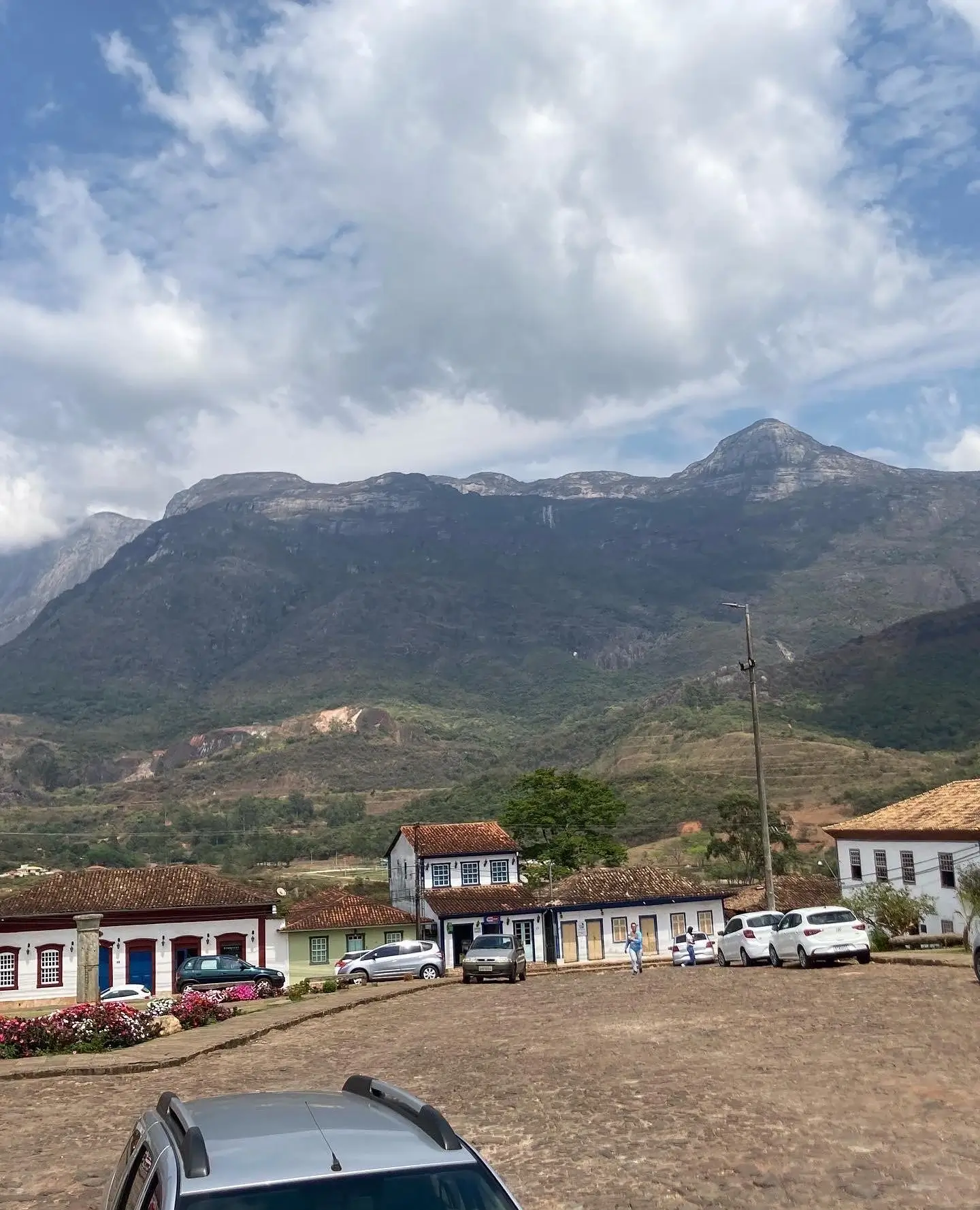 Segunda imagem viagem arqueologia